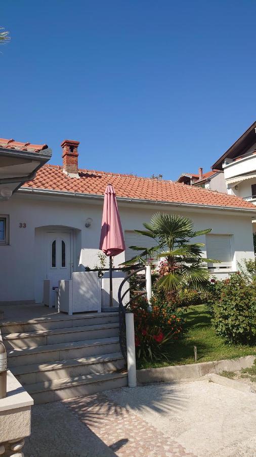 Apartments Tulipan - With Free Private Parking Garage Mostar Exterior foto